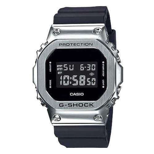 Часы Casio GM-5600-1E в Интерспорт